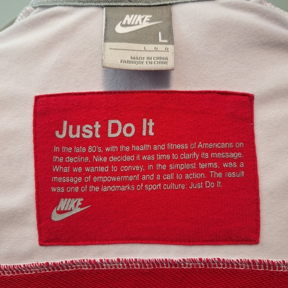 🅱️🅾️G🅾️ Nike red and white hoodie - Picture 5 of 10